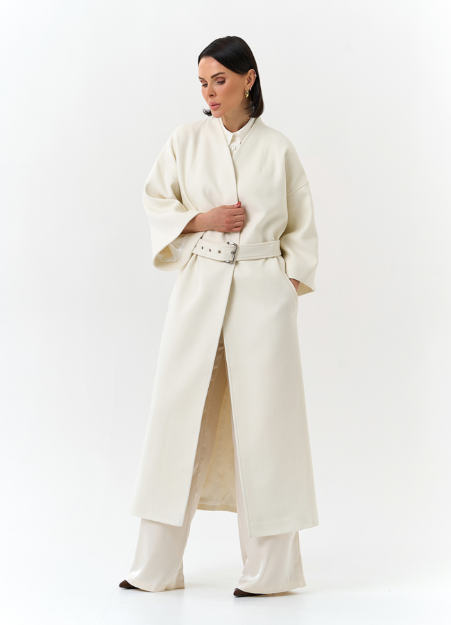 фото Женское пальто белого цвета модель № 32642