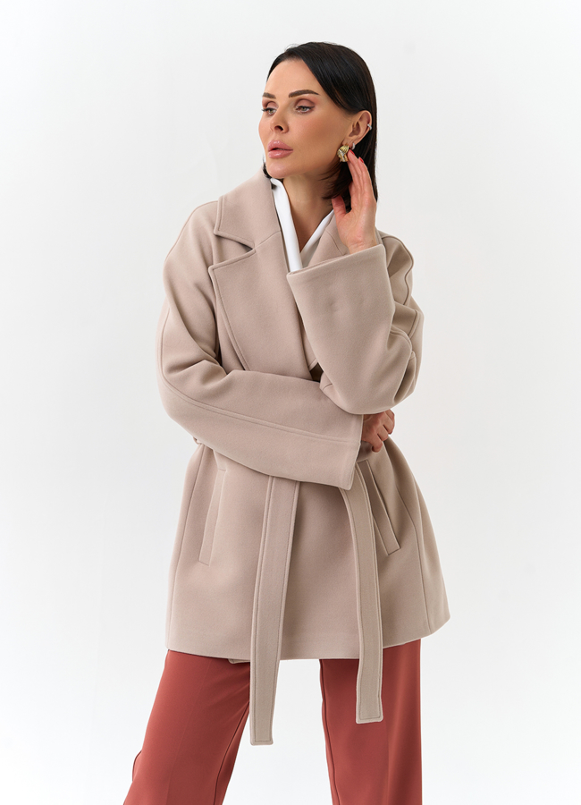 Женское укороченное пальто с английским воротником модель № 32639 универмаг малина