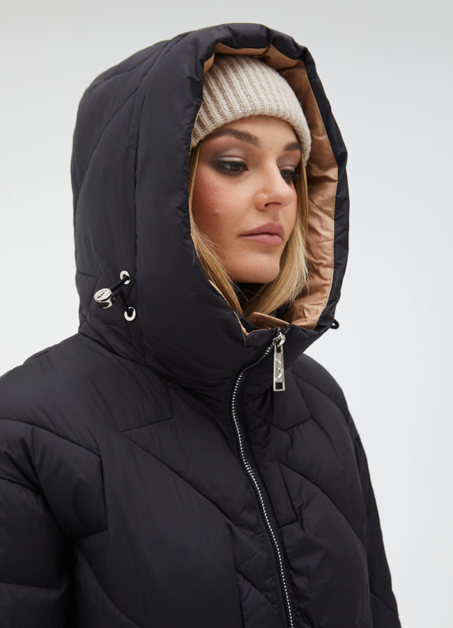 Женский удлиненный пуховик  капюшоном модель № 31151 универмаг малина