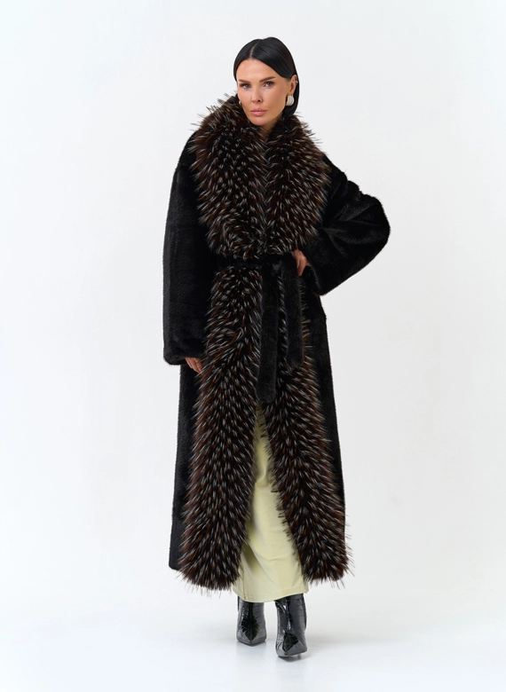 Женская шуба из эко меха фото