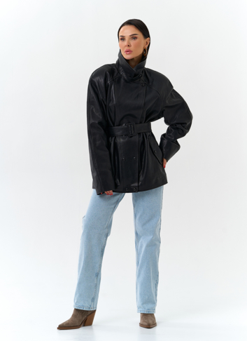 Женская куртка из натуральной кожи  с поясом