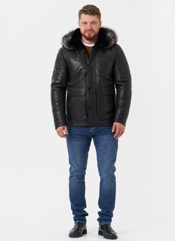 Пуховик из натуральной кожи с мехом енота