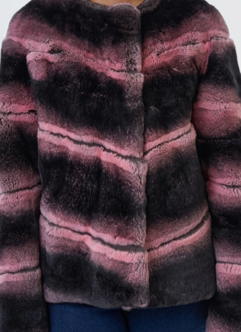Короткая шуба из меха кролика фото