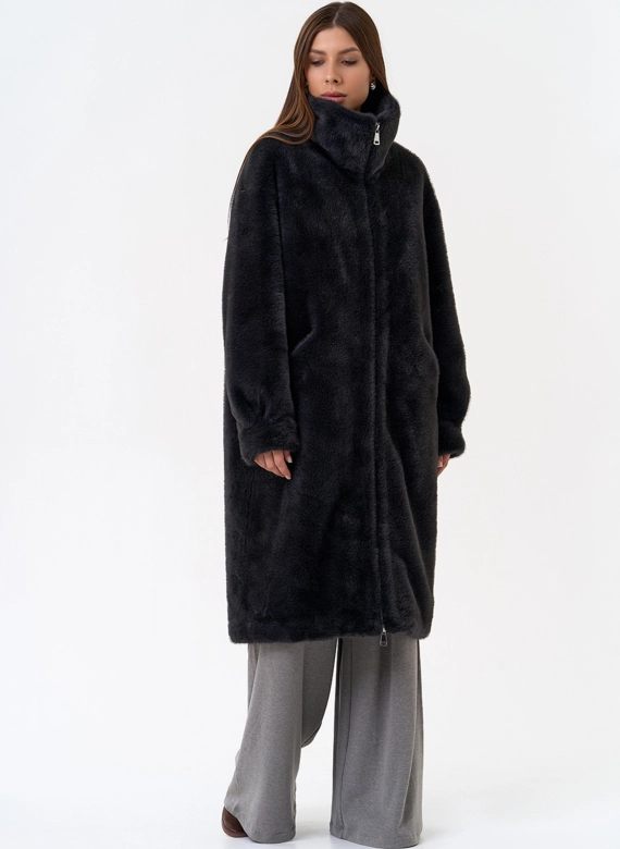 Женская шуба из эко меха с воротником стойкой