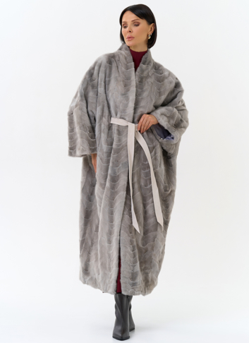 Шуба из меха норки с поясом