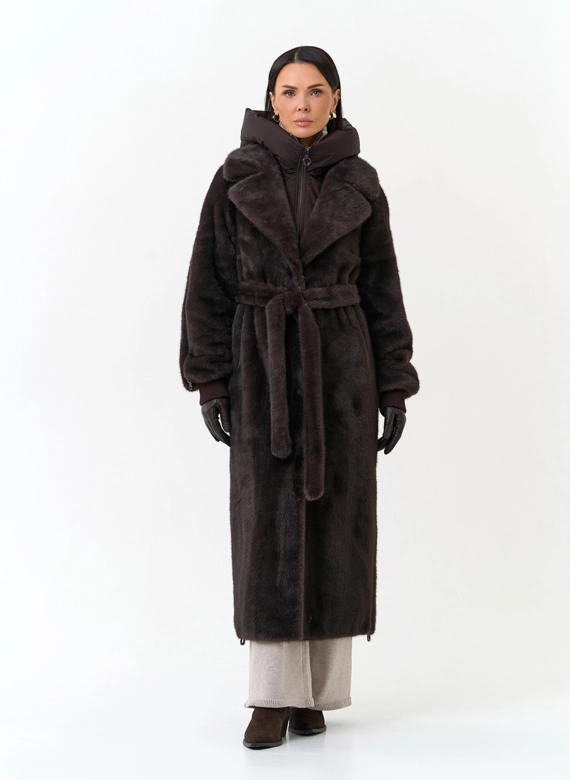 Женская шуба из эко меха со съемным капюшоном фото
